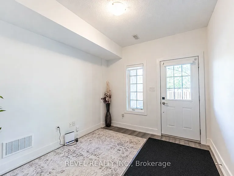 1401 Plains Rd E #114 — Photo 6
