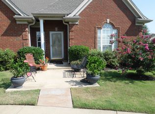 955 Cardinal Ln, Hernando, MS 38632