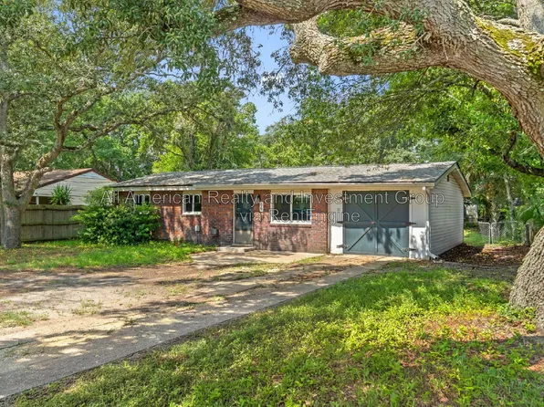 66 Eglin St, Fort Walton Beach, FL 32547