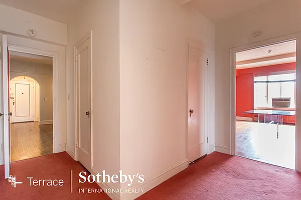 Sold by Terrace Sotheby's International Realty | media 39