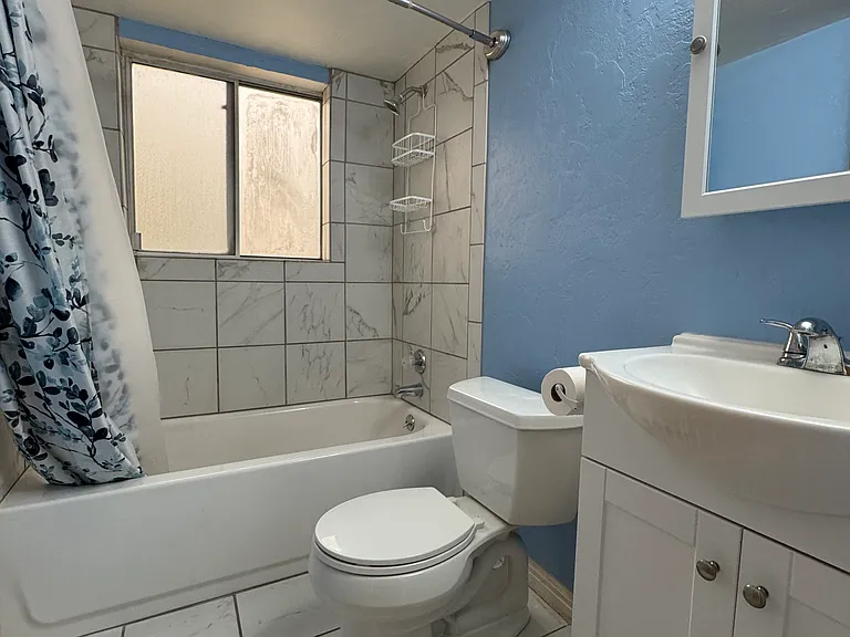3508 W El Cajon Cir — Photo 10