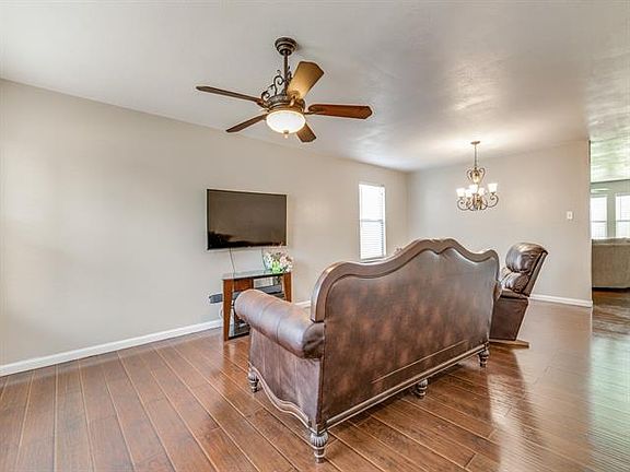 3rd image of 2972 Santa Sabina Dr