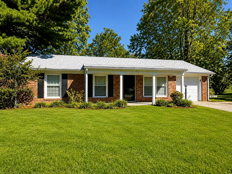 701 Marengo Dr — Photo 1