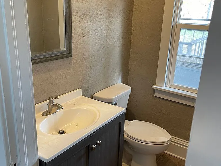 1135 Rainbow Dr — Photo 7