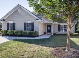 3824 Eagles View Ct, High Point, NC 27265