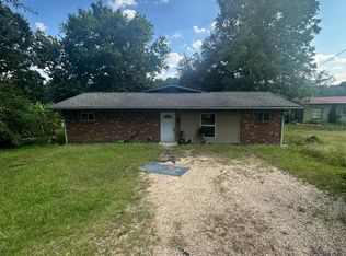 13 Magnolia Dr, Perkinston, MS 39573