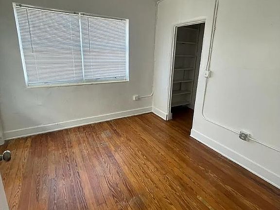4th image of 1603 SW 8th St #8
