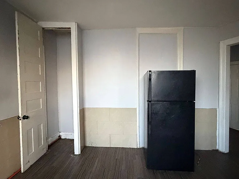 473-475 Ocean Ave #3R — Photo 9