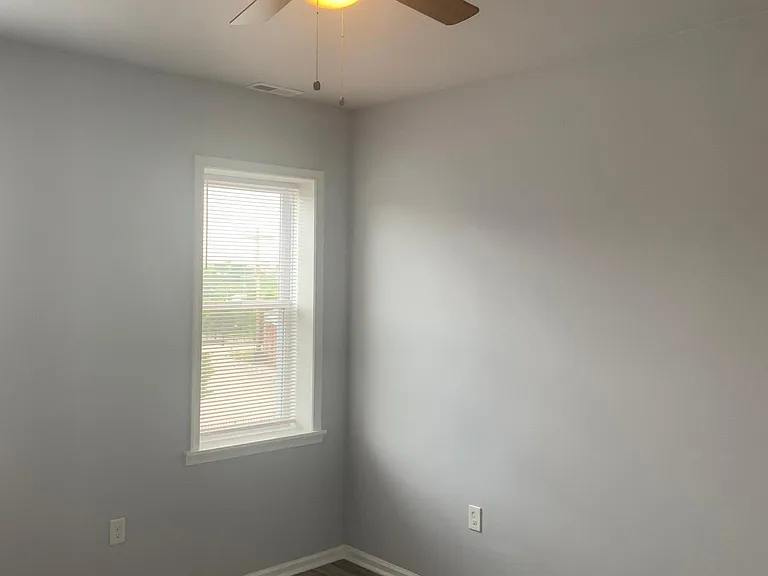 1641 N Patterson Park Ave — Photo 35