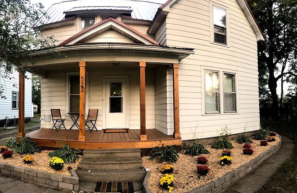 1st image of 522/522 1/2 Spring Street #2