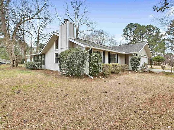 2nd image of 501 Waterwood Bnd