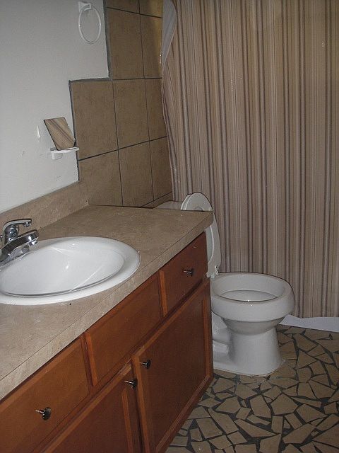 1st image of 2140 Worchester Ln