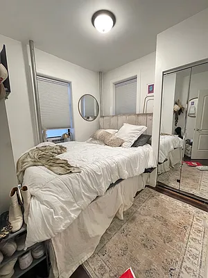 Rented by KNOCKKNOCK LLC | media 19