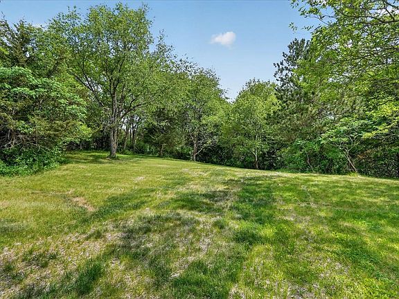 4th image of N8081 Springer Rd