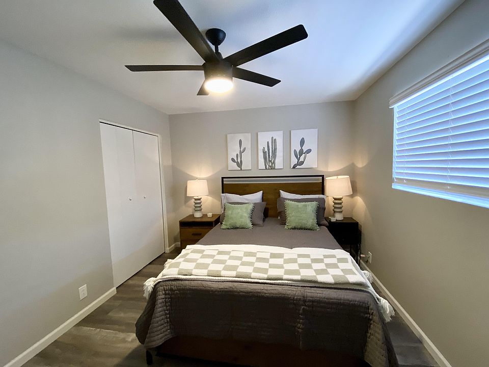 Bedroom 2 with Private Bath and mini fridge!