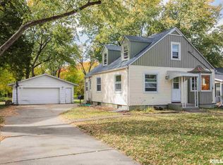 1409 43rd St, Moline, IL 61265