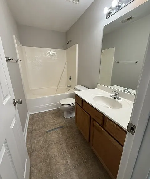305 Cool Embers Ln — Photo 9
