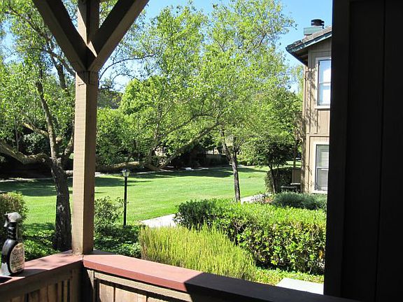 3rd image of 225 Del Monte Ln