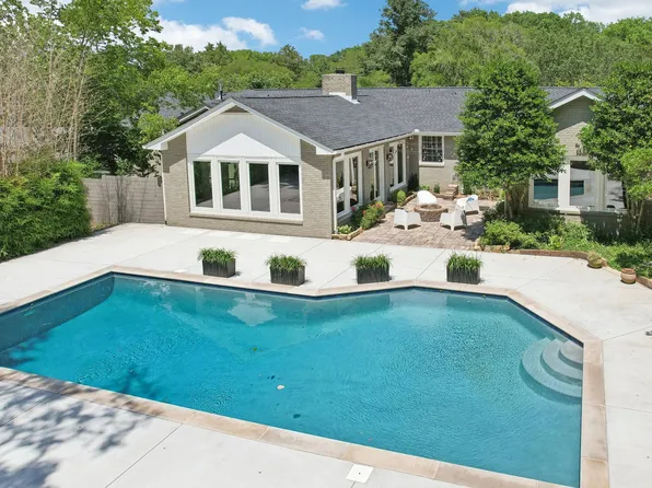 769 W Meade Dr, Nashville, TN 37205