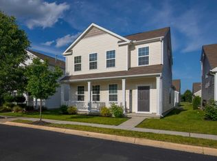 2570 Hickory Pine Ln, Grove City, OH 43123