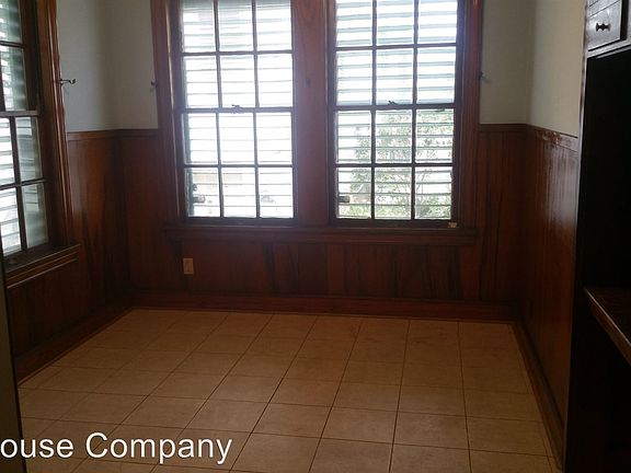 2nd image of 2112 Avenue K