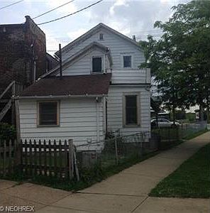 3rd image of 6420 Lorain Ave