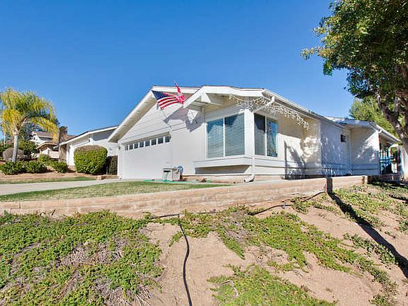 2nd image of 2220 N Iris Ln