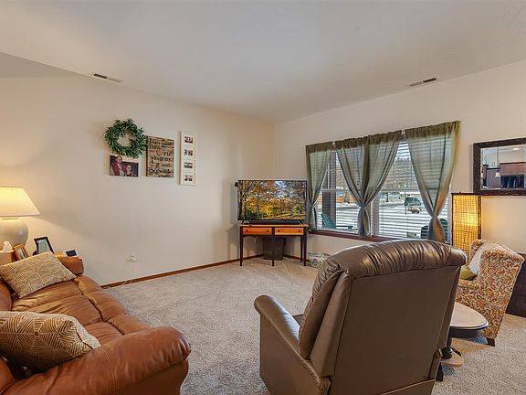 5th image of 14202 E Olympic Ave