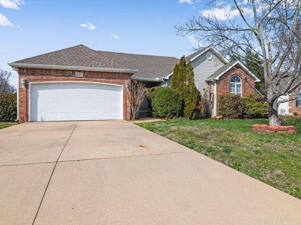 2629 W 23rd Terrace, Joplin, MO 64804