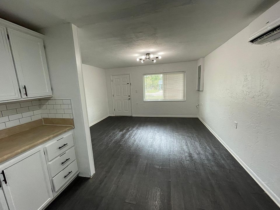 2nd image of 2016 SW 6th St