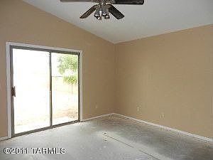 5th image of 7850 N Sun Flair Dr