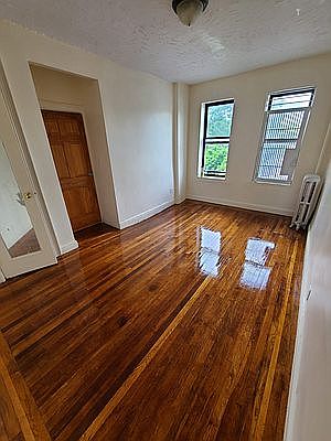 3rd image of 1786 Bedford Ave #32C