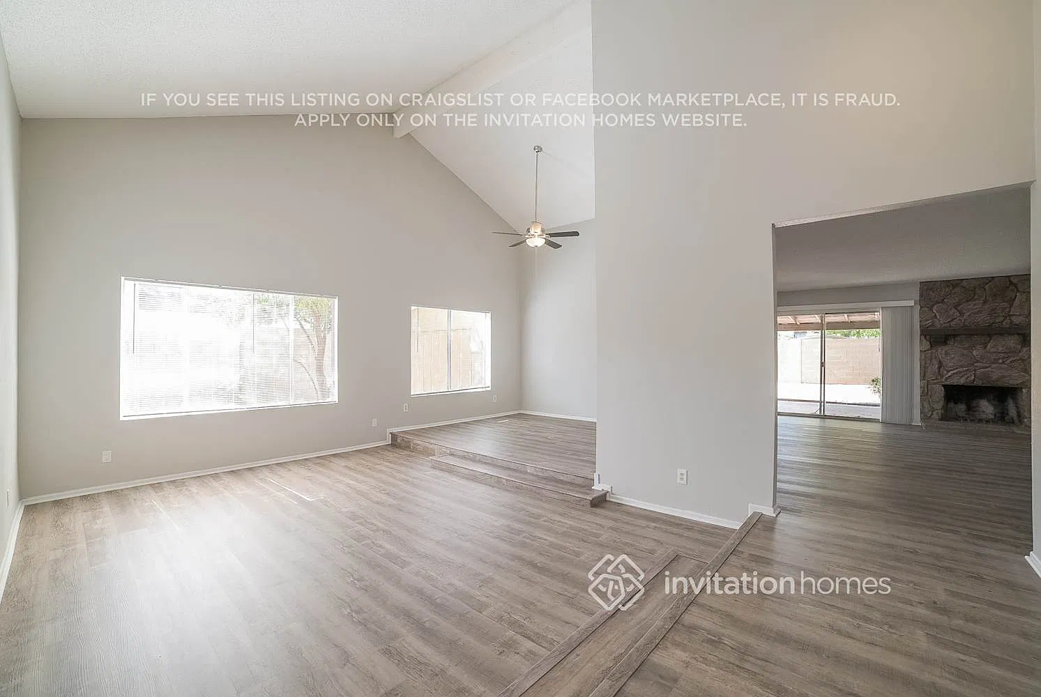 2902 W Sandra Terr Phoenix, AZ 85053 — Photo 2