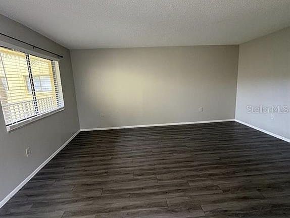 2nd image of 2683 Oak Park Way #214