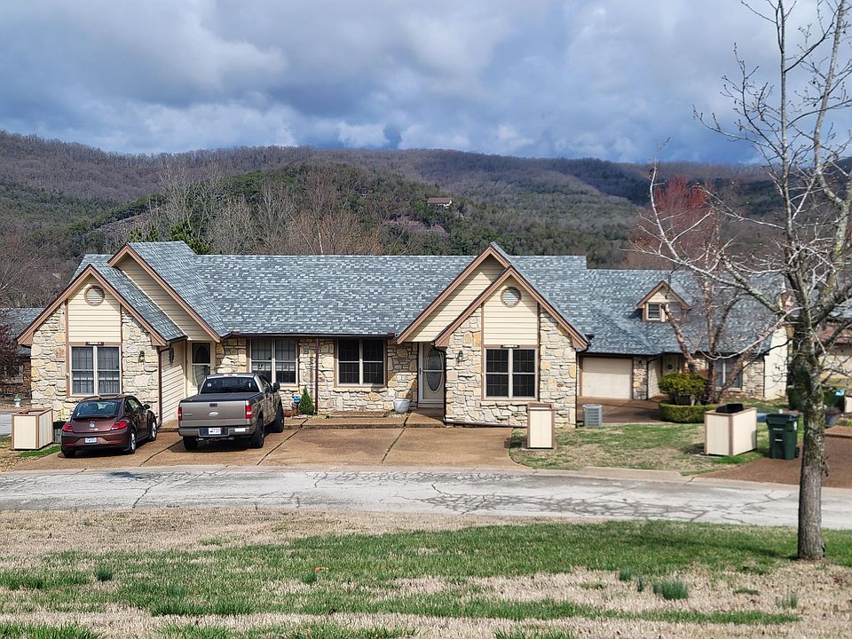 1st image of 3 Ironwood Ln