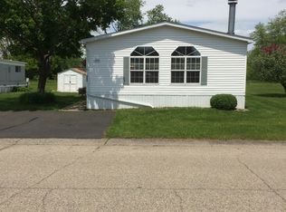 4469 Butternut St, Clarkston, MI 48348