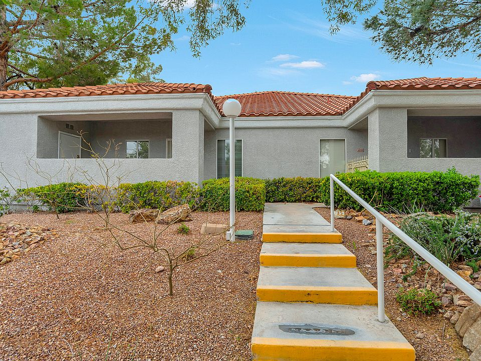 #GuardianRealty 6002 Vegas Dr 2BR Rental Las Vegas Front view_03112020