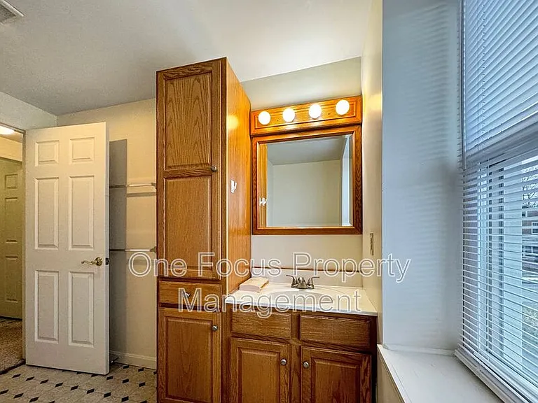 326 E Church St #3 — Photo 10