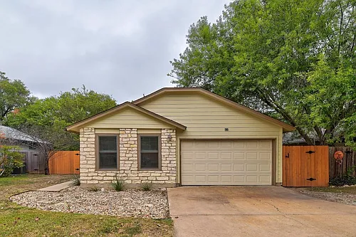 6002 Baton Rouge Dr Photo 1