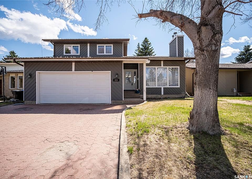 1st image of 435 Christopher ROAD