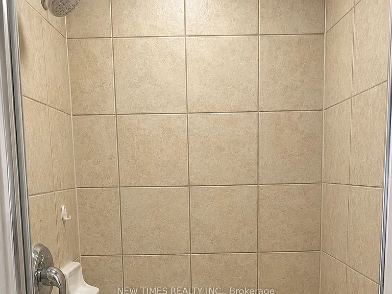 14 Bellini Ave — Photo 10