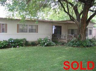 55 Dove Rd, Mead, OK 73449