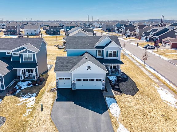 3rd image of 10028 190th Ln NW