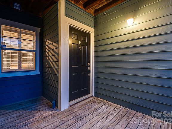 2nd image of 623 Olmsted Park Pl APT D