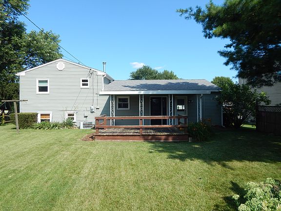 2nd image of 2708 Greenacre Dr