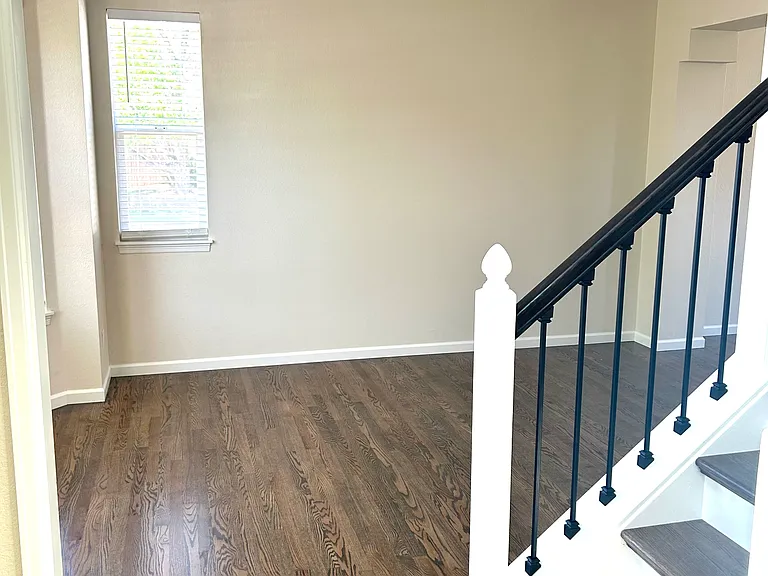 10333 Spruce Ct — Photo 9