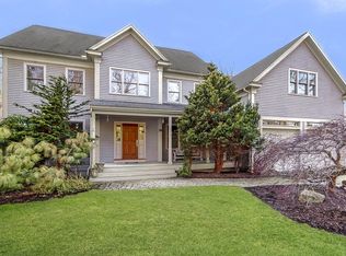 38 Farm Hill Rd, Natick, MA 01760