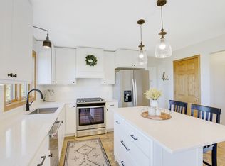 4150 Hanrehan Trl, Savage, MN 55378