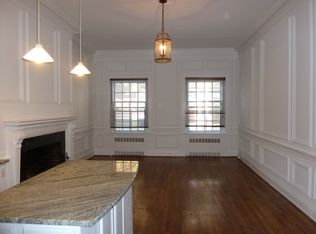 2131 Locust St #1, Philadelphia, PA 19103