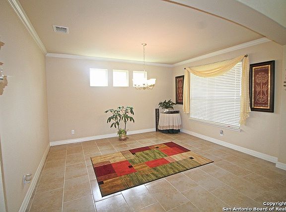 3rd image of 3104 Half Moon Dr